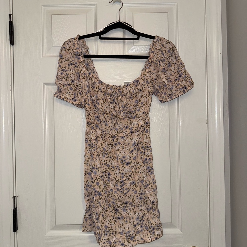 Floral Puff Sleeve Dress